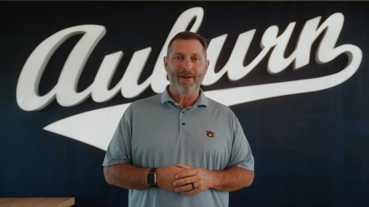 Coach Butch Thompson