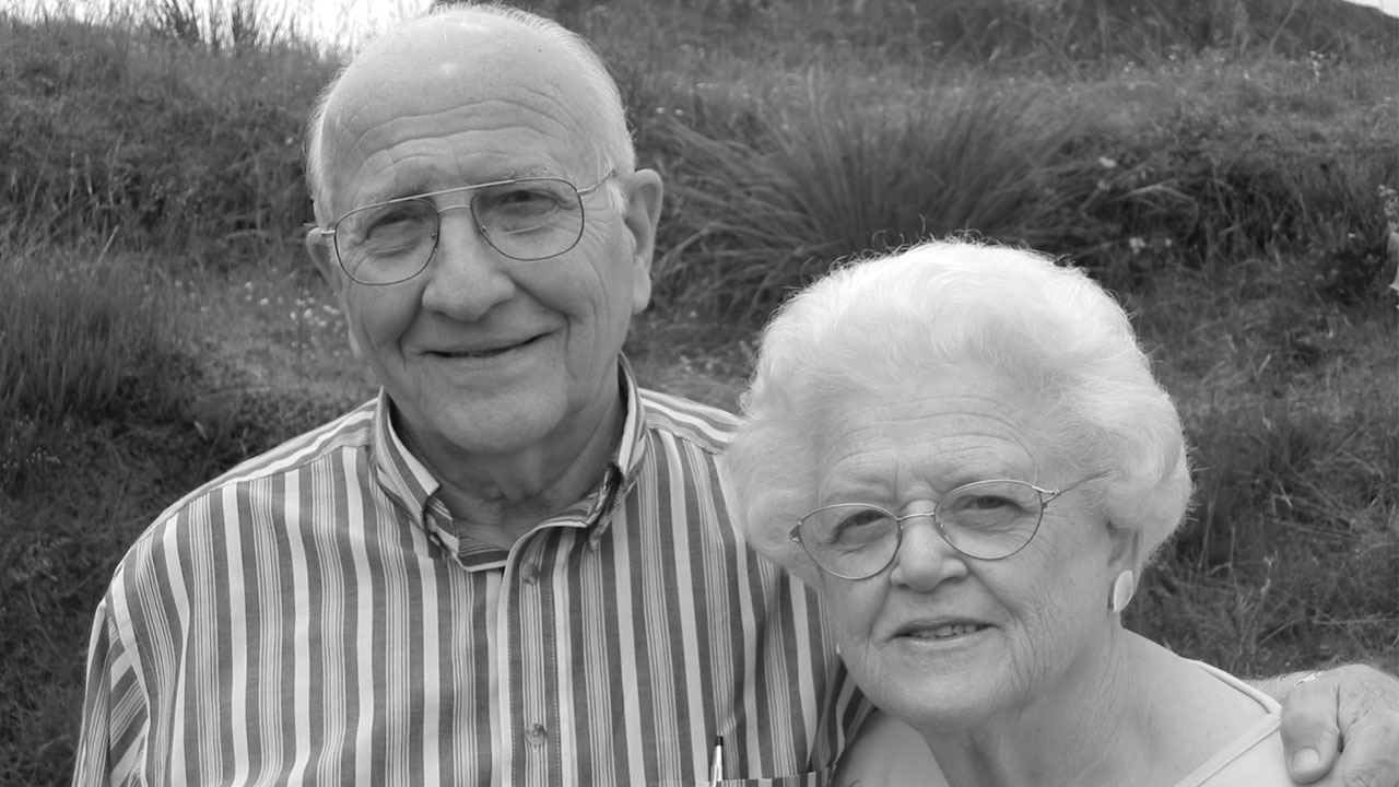 Kenneth and Fran Cadenhead are pictured outdoors.