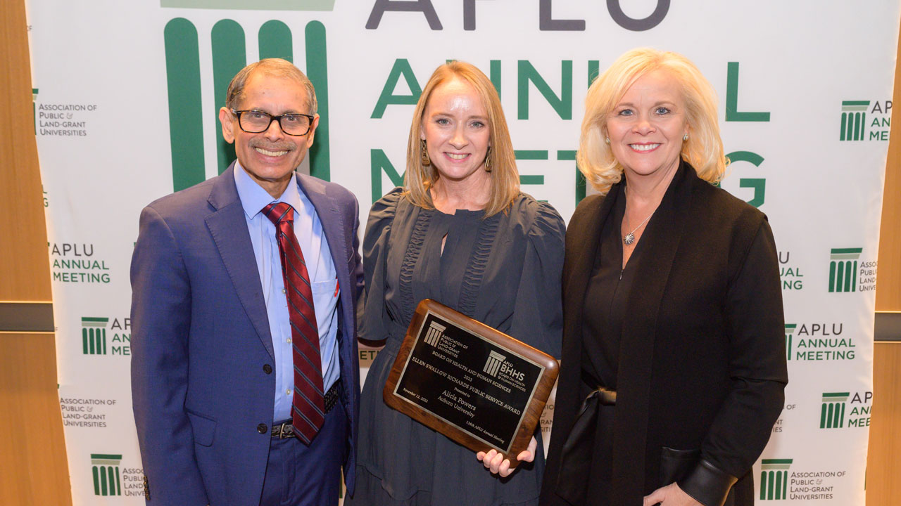 Alicia Powers APLU National Award