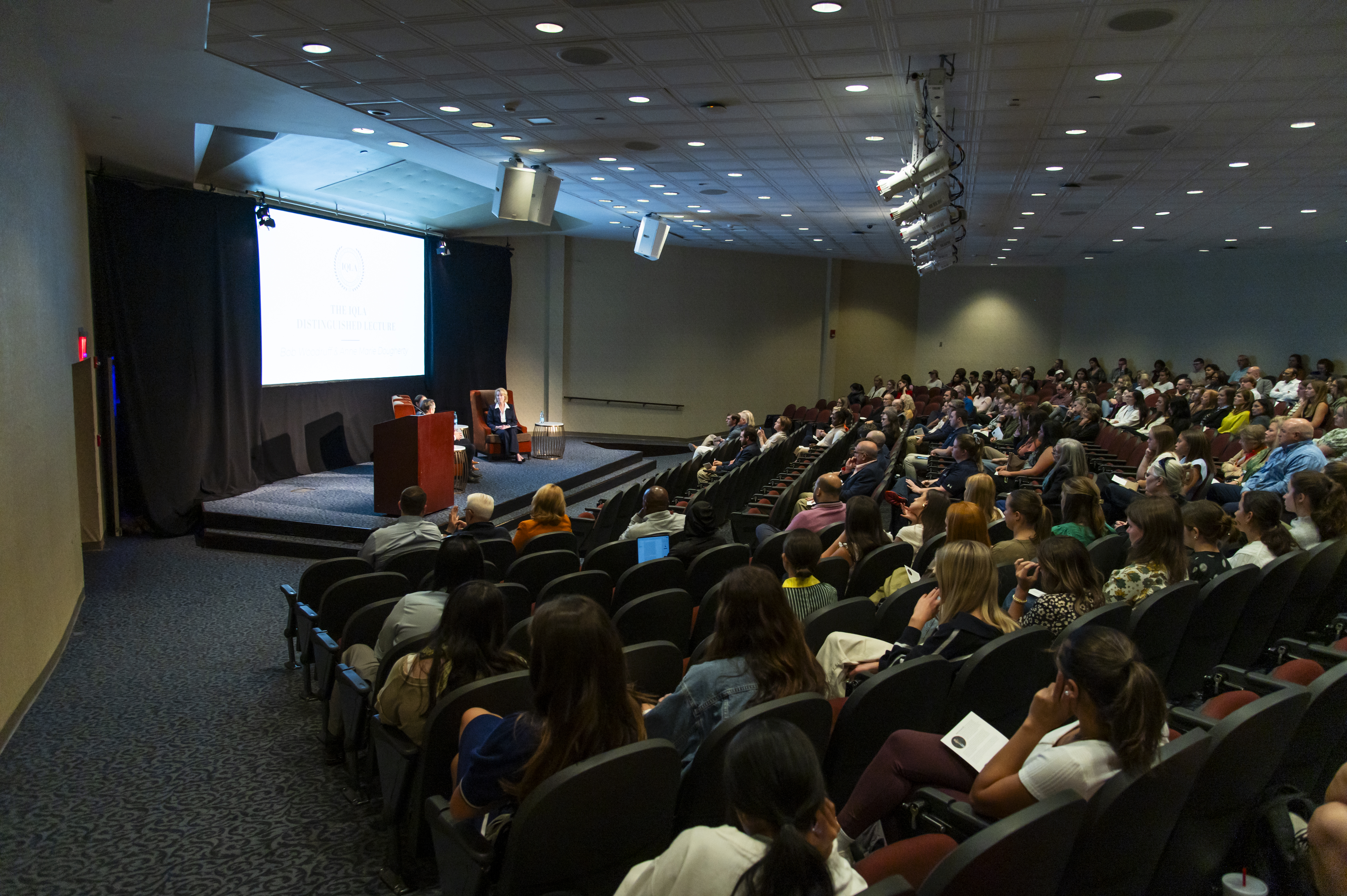 The crowd shown at the IQLA Distinguished Lecture Series