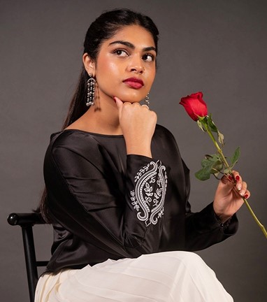 Ali launched her first collection titled “Vintage Luxe,” an occasion wear line that is inspired by the red rose