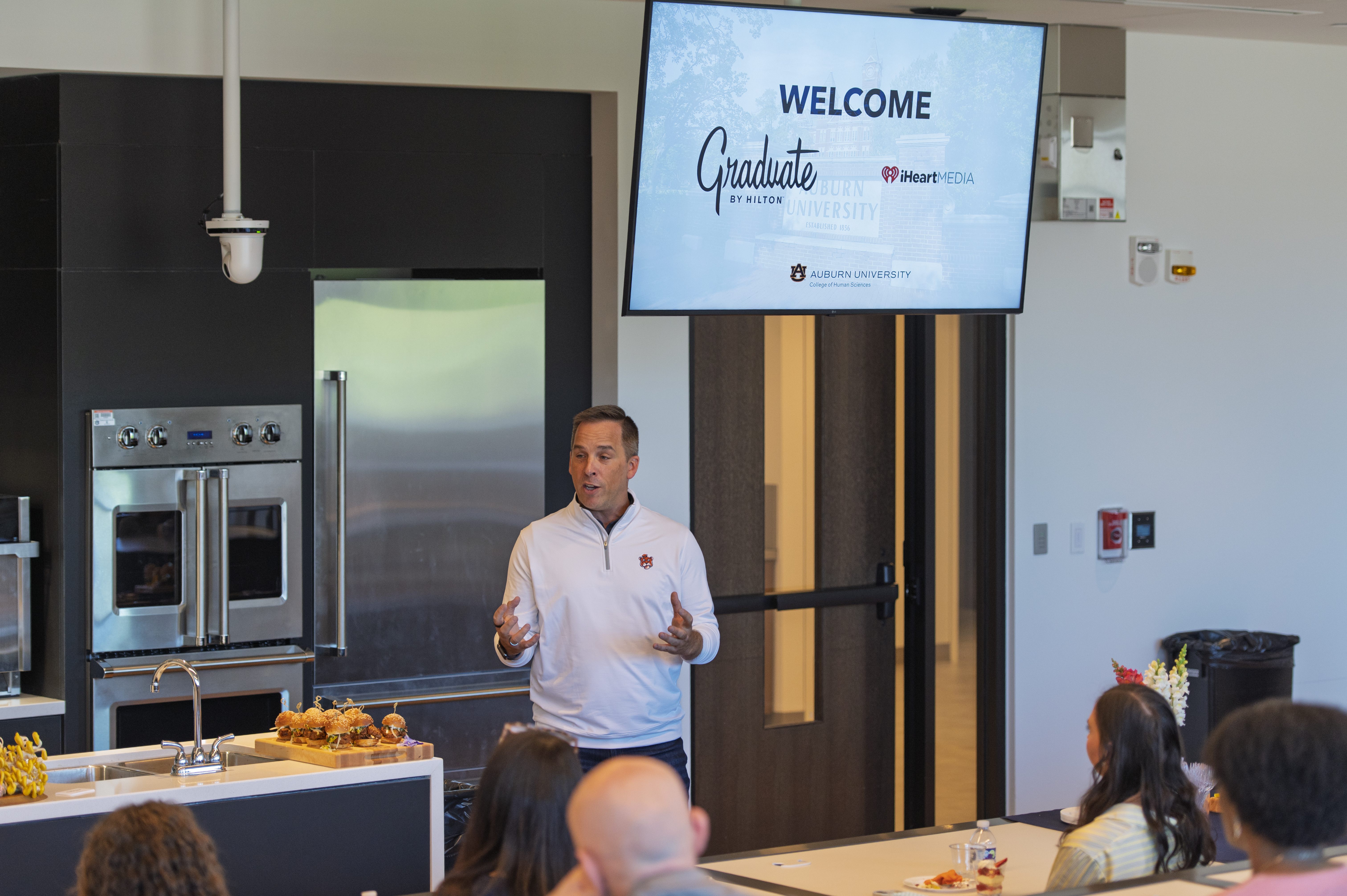 A celebration was held to commemorate the recent opening of a brand-new state-of-the-art Graduate by Hilton Media Laboratory in the Tony and Libba Rane Culinary Science Center.