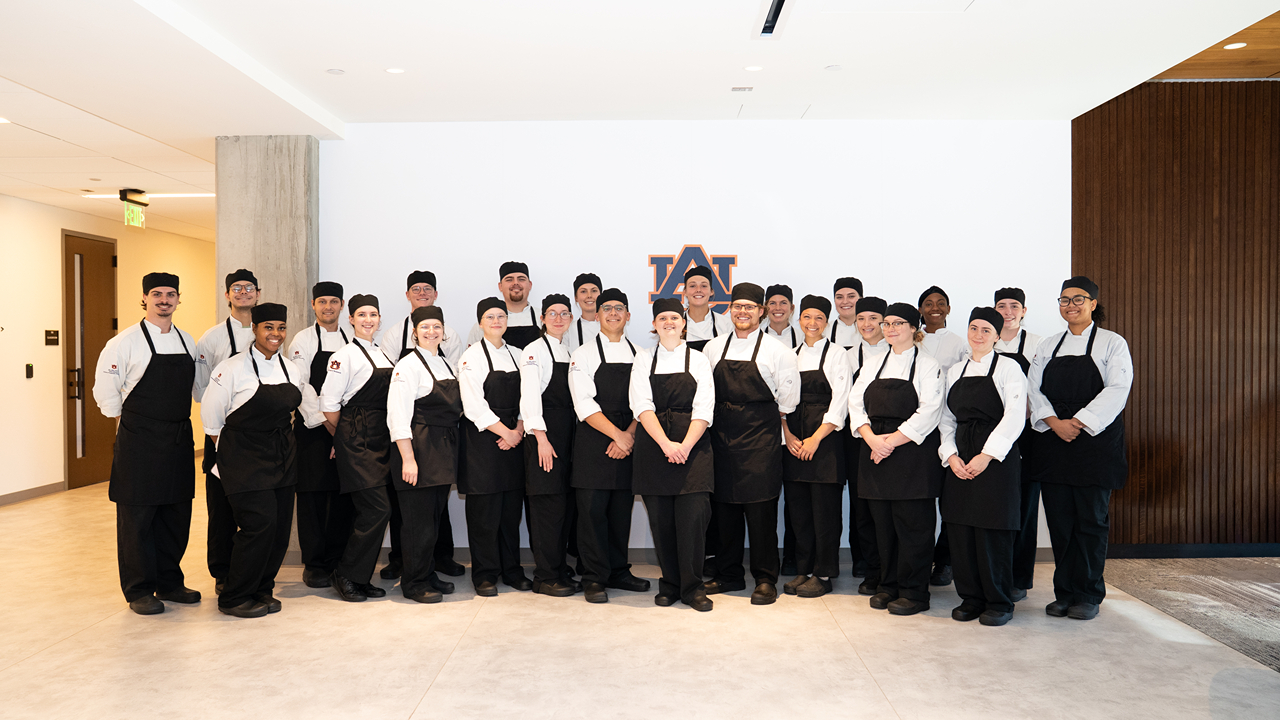 Culinary students participating in the Hospitality on the Half Shell event