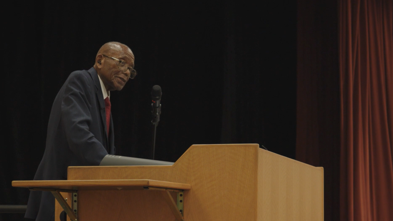 Fred Gray speaking at Auburn