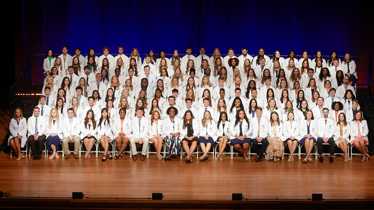Group photo of Class of 2028