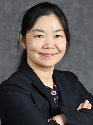 Jingjing Qian headshot
