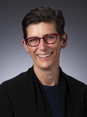 Linda Adler Headshot